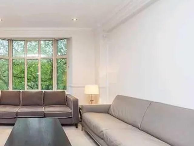Apartment for rent in St. John's Wood, Greater London