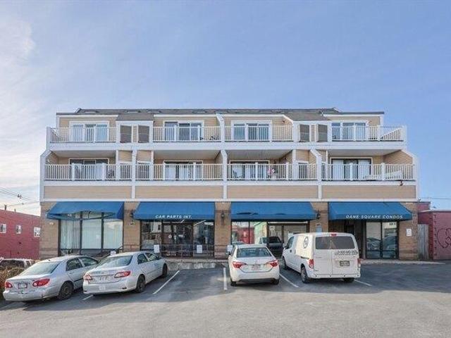 Condo for sale in Beverly, Massachusetts