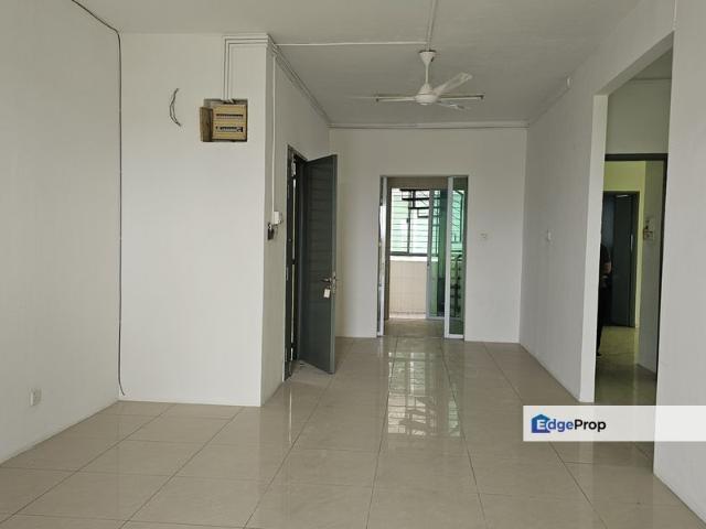 House for sale in Petaling, Damansara Damai