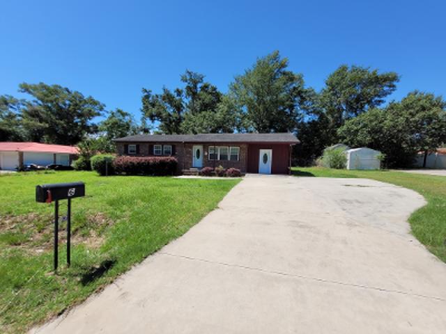 House for sale in Helena, Georgia