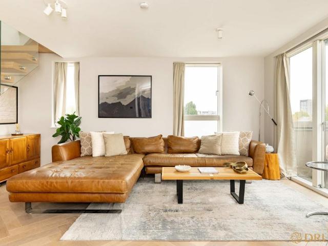 House for rent in North Kensington, Greater London
