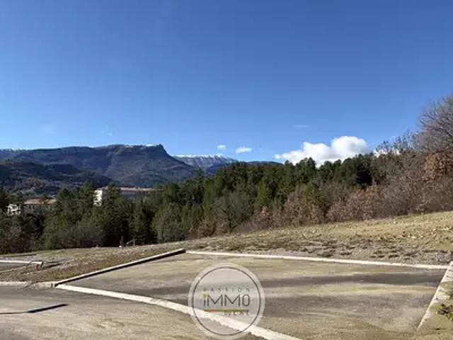 Terrain vente à Forcalquier, Bevons