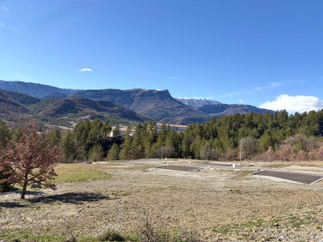 Terrain vente à Forcalquier, Bevons