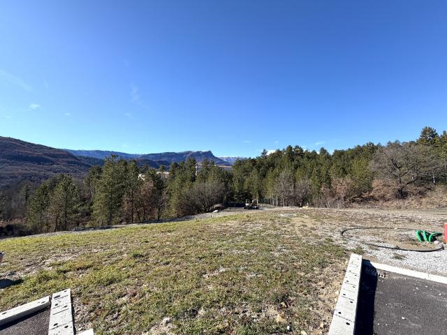 Terrain vente à Forcalquier, Bevons