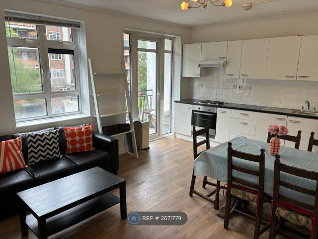 Room for rent in East Dulwich, Greater London