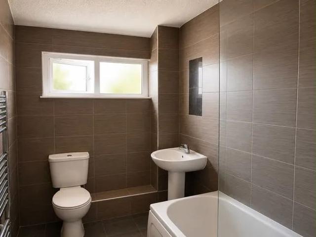 House for rent in Bewbush, Crawley