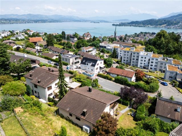 Einfamilienhaus kaufen in Richterswil, Zürich