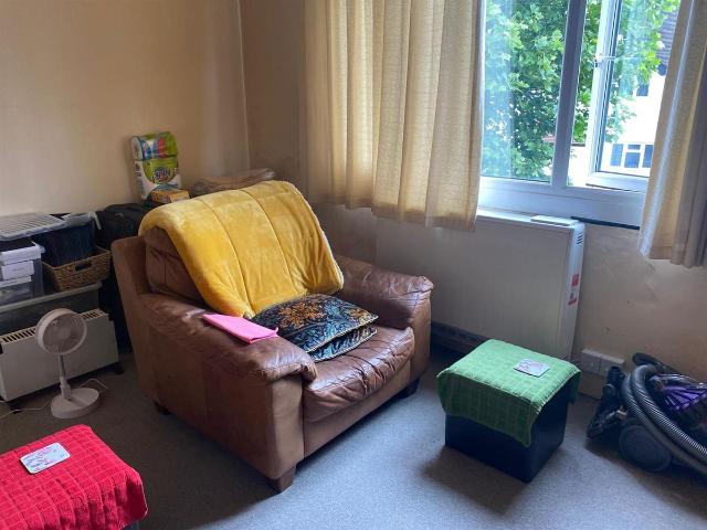 Apartment for rent in Northumberland Heath, Greater London