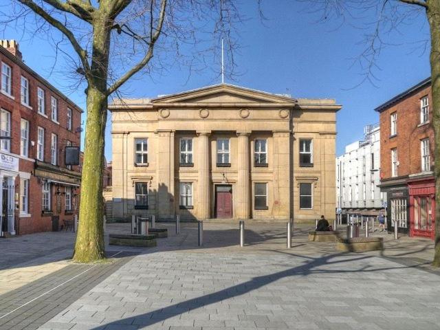 Studio for rent in Blackfriars, Salford