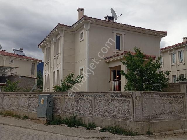 Üzümlü, Erzincan içerisinde satılık Arsa