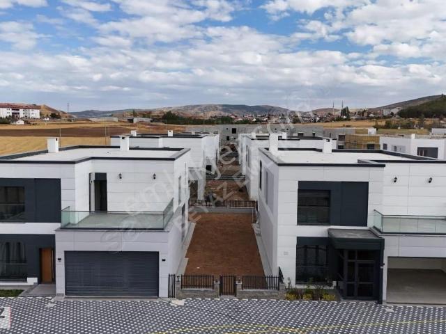Sivas Merkez, Sivas içerisinde satılık Villa
