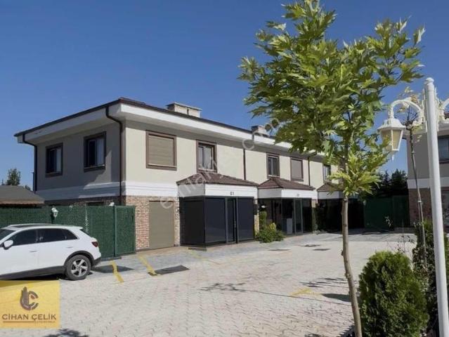 Hatıp Mahallesi, Meram içerisinde satılık Villa