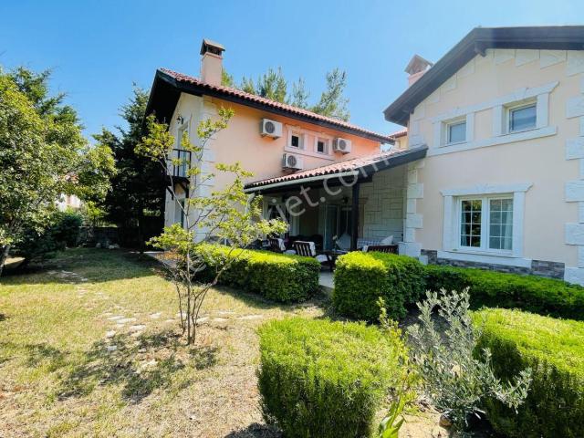 Kemer, Antalya içerisinde kiralık Villa