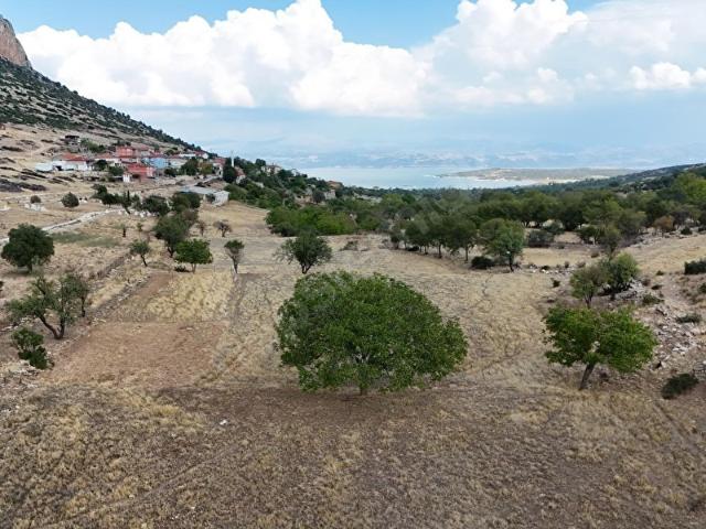 Beydere, Eğirdir içerisinde satılık Arsa
