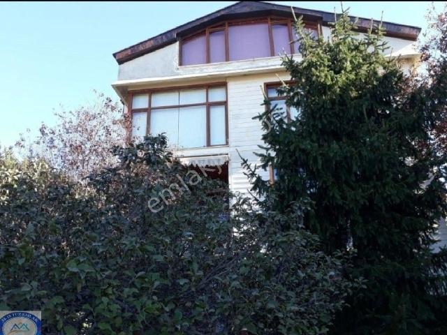 Beykoz, İncirköy Mahallesi içerisinde satılık Villa