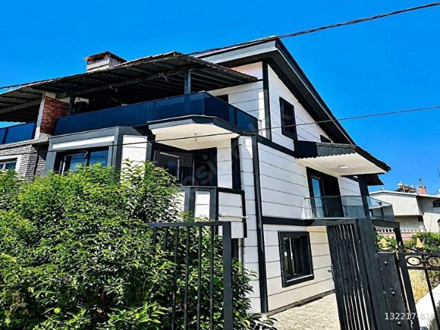 Beylikdüzü, İstanbul içerisinde satılık Villa