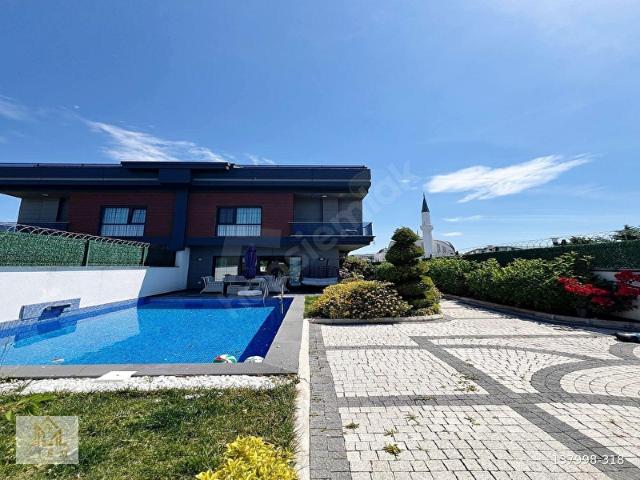 Beylikdüzü, İstanbul içerisinde satılık Villa