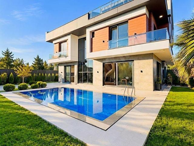 Beylikdüzü, İstanbul içerisinde satılık Villa