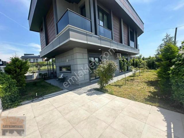 Beylikdüzü, İstanbul içerisinde satılık Villa
