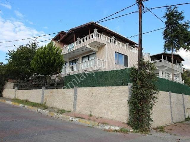 Beylikdüzü, İstanbul içerisinde satılık Villa
