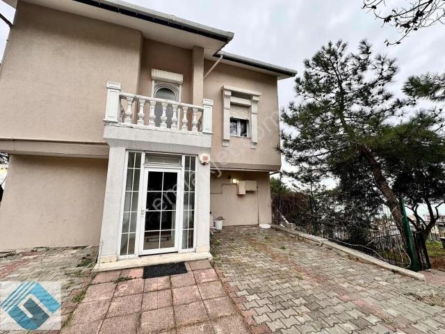 Beylikdüzü, İstanbul içerisinde satılık Villa