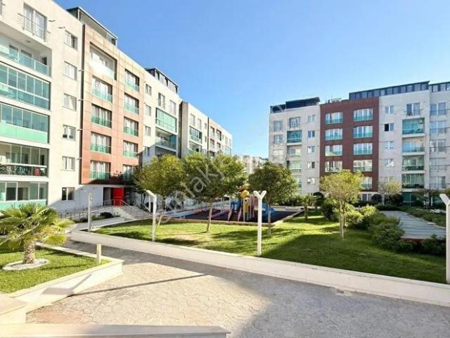 Adnan Kahveci Mahallesi, Beylikdüzü içerisinde kiralık mülk