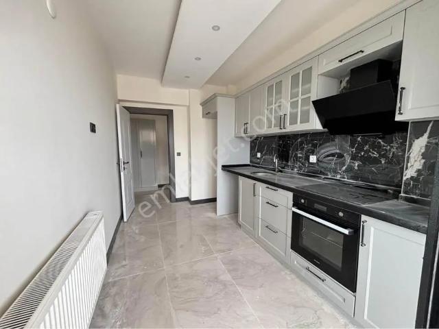 Bakırcılar ve Pirinçciler Sanayi Sitesi, Beylikdüzü içerisinde satılık mülk