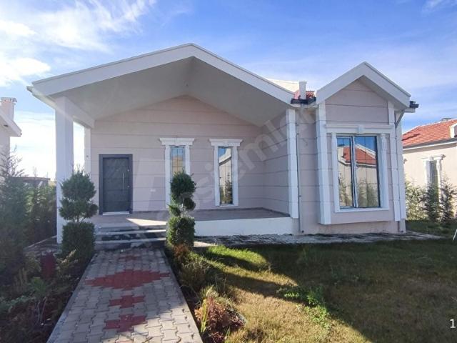 Gölbaşi, Ankara içerisinde satılık Dükkan