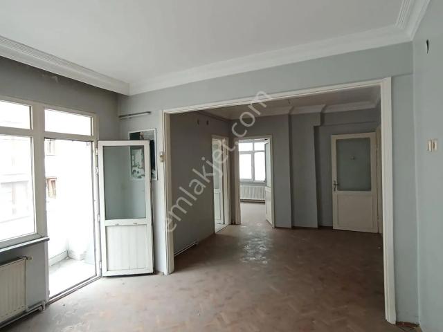 Küçük Piyale Mahallesi, Beyoğlu içerisinde kiralık mülk