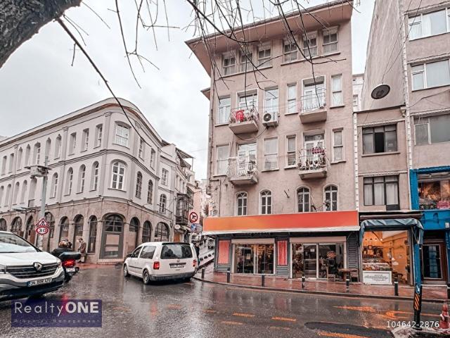 Beyoğlu, İstanbul içerisinde satılık Bina