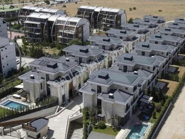 Beytepe Mahallesi, Çankaya içerisinde satılık Villa