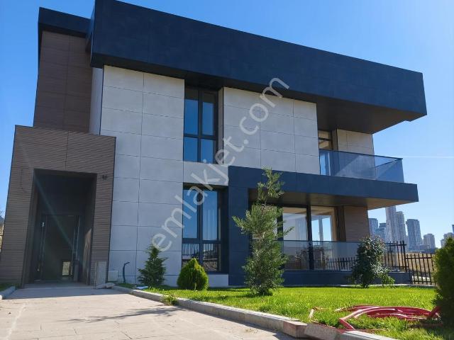 Beytepe Mahallesi, Çankaya içerisinde satılık Villa
