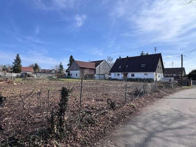Erdgeschosswohnung kaufen in Pfaffenhofen (Jesenwang), Jesenwang