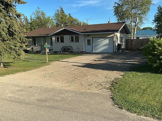 House for sale in Grande Prairie, Alberta