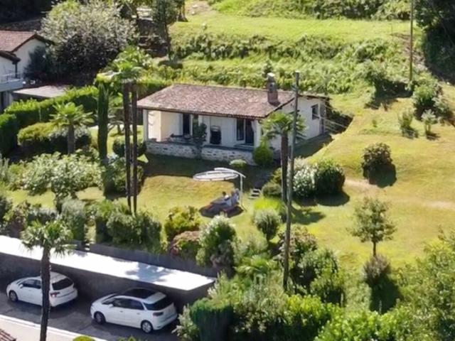 Einfamilienhaus kaufen in Gerra, Gambarogno, Tessin