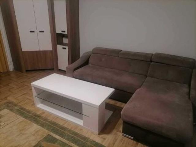 Mieszkanie na sprzedaż w Brzeziny, Łódzkie