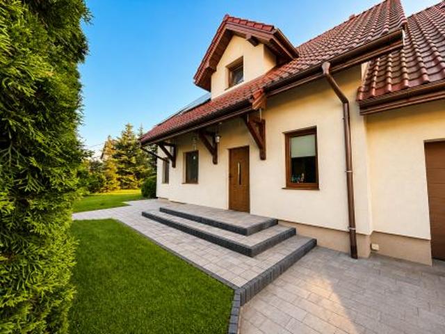 Dom na sprzedaż w Brzeziny, Łódzkie