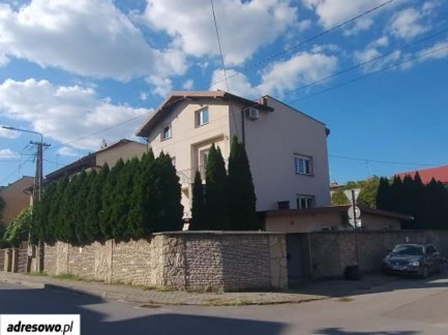 Dom na sprzedaż w Busko-zdrój, Świętokrzyskie