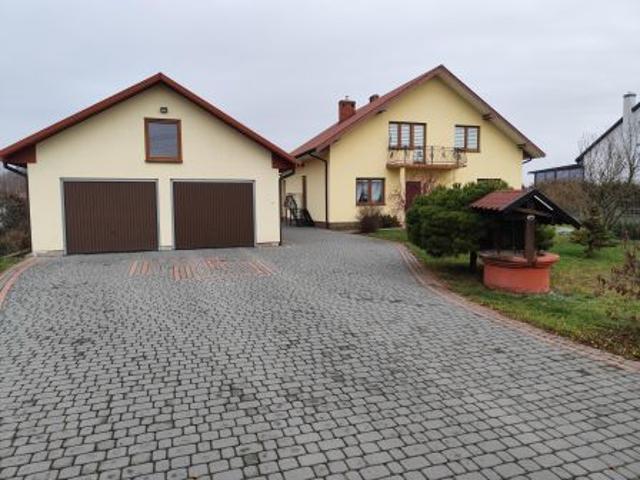 Dom na sprzedaż w Busko-zdrój, Świętokrzyskie