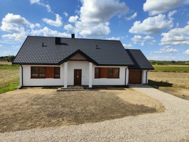 Dom na sprzedaż w Charlęż, Lubelskie