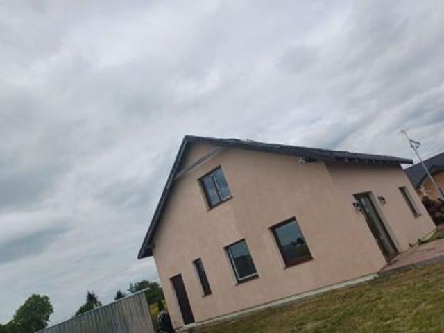 Dom na sprzedaż w Dobrcz
