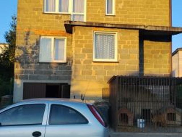 Dom na sprzedaż w Działoszyn, Łódzkie