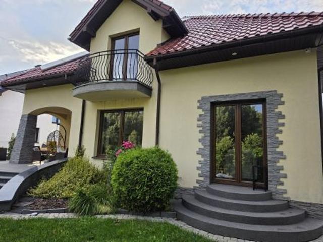 Dom na sprzedaż w Świętokrzyskie