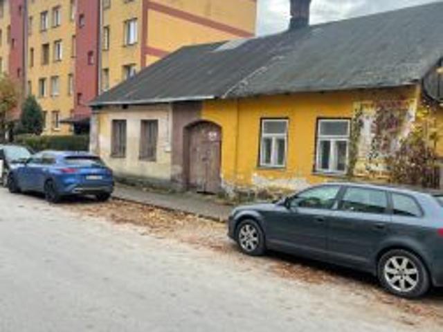 Dom na sprzedaż w Jędrzejów, Świętokrzyskie