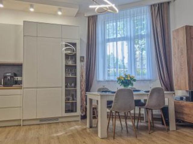 Mieszkanie na sprzedaż w Jelenia Góra, Dolnośląskie