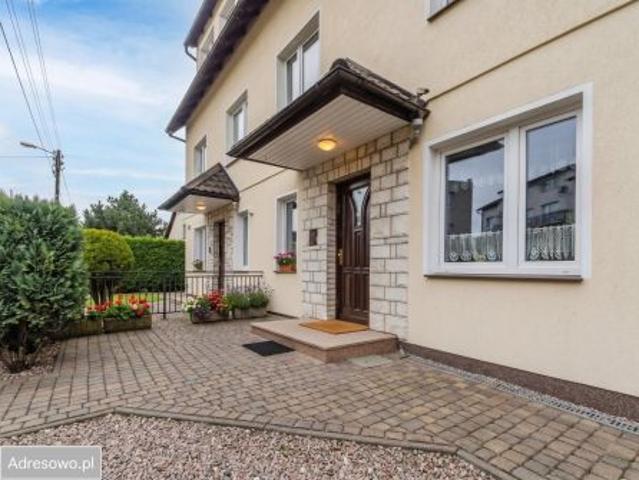 Dom na sprzedaż w Karwia, Pomorskie