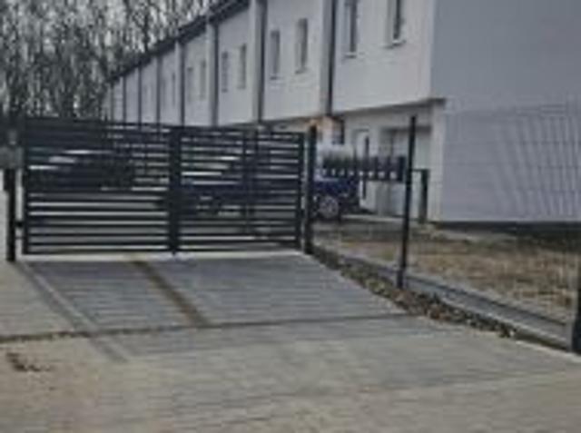 Dom na sprzedaż w Kobyłka, Mazowieckie