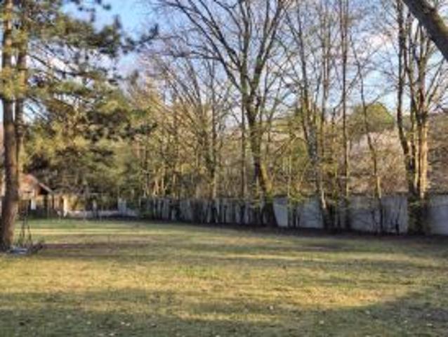 Grunt na sprzedaż w Milanówek, Mazowieckie
