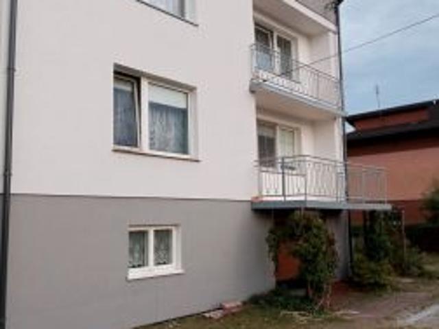 Dom na sprzedaż w Moszczenica