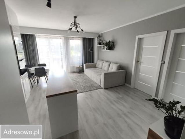 Mieszkanie na sprzedaż w Nowy Dwór Mazowiecki, Mazowieckie